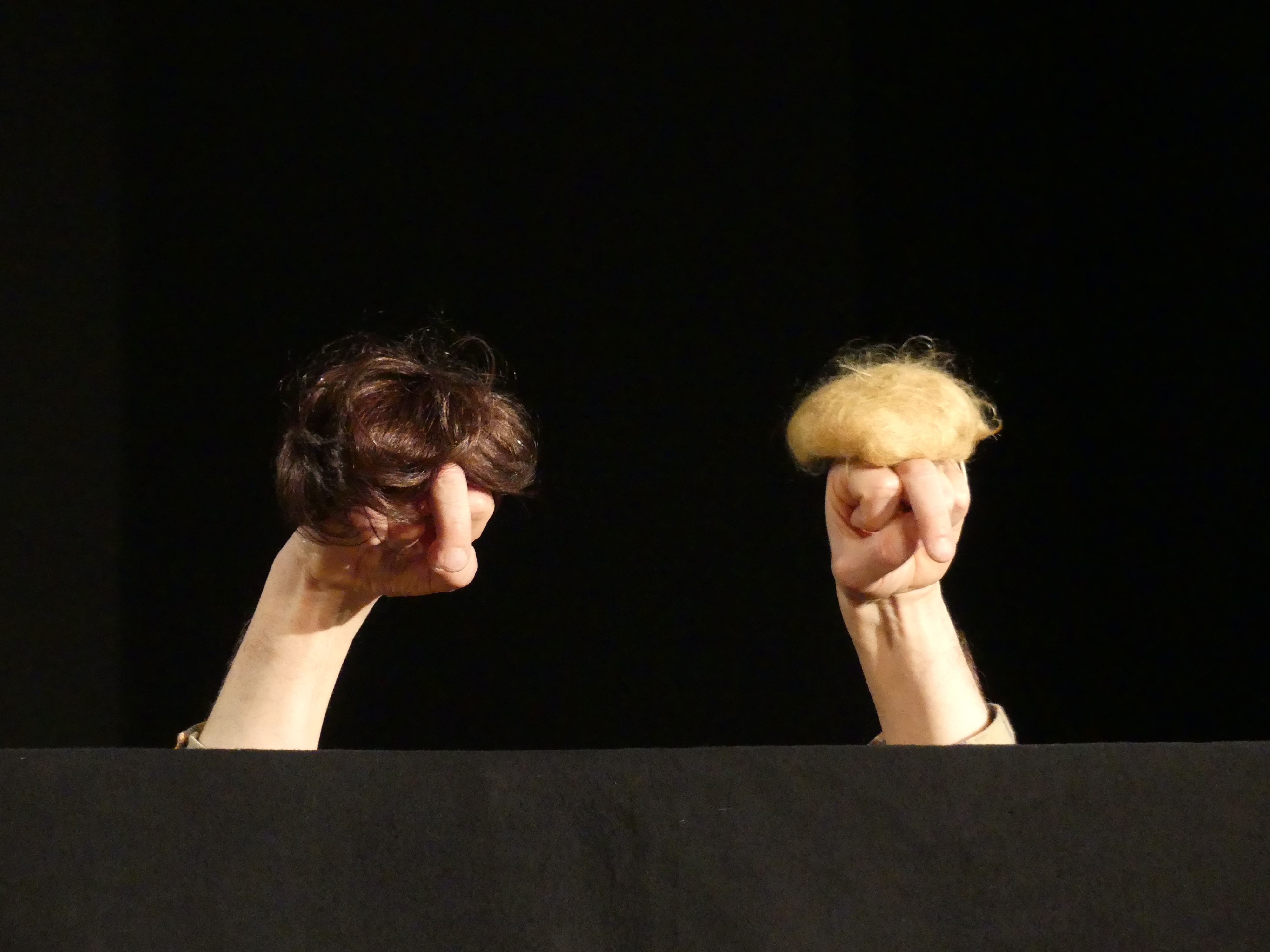 Günter Fortmeier: Hands-Up-Reflections