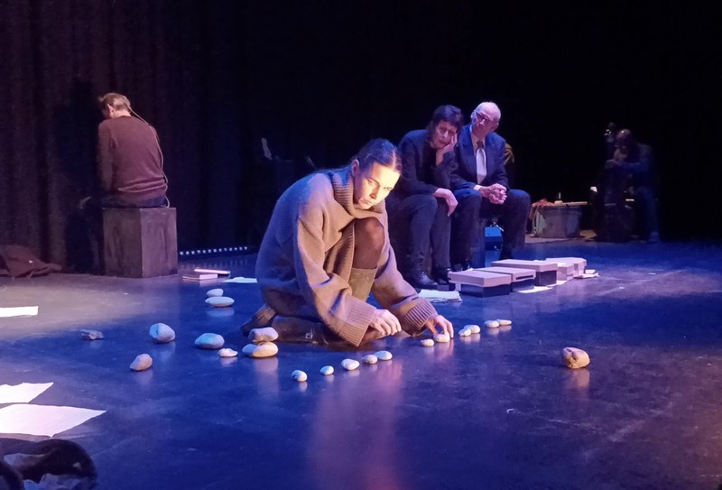 Brachland: Tjadke Biallowons (Hintergrund: Burkhard Wein, Renate Obermaier, Heinzl Spagl)