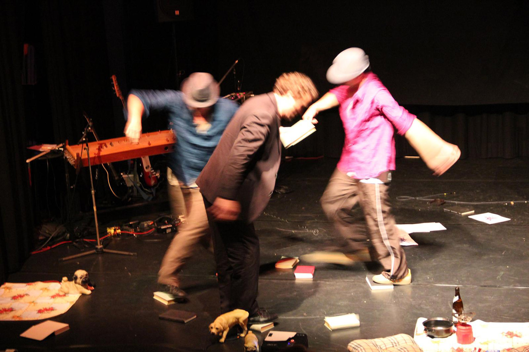 Wiittgenstein: tractatus performicus